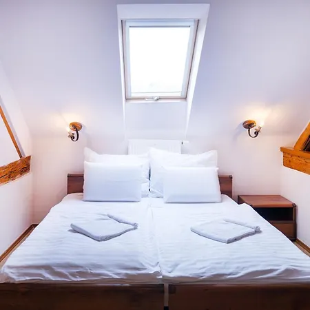 Emausy Apartment Luhacovice
