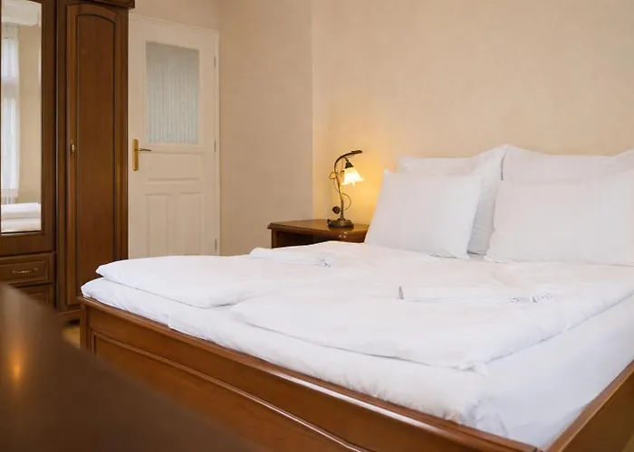 Apartament Emausy *